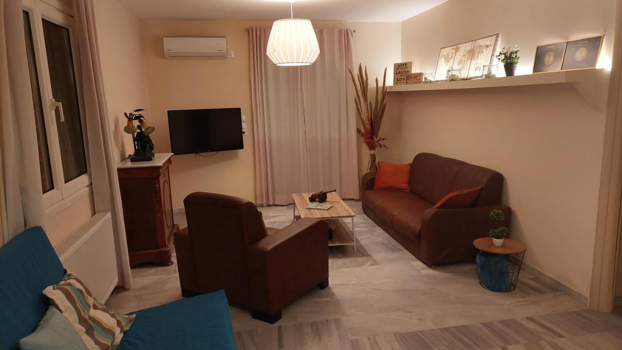 Krystal Apartment Athens Exterior photo